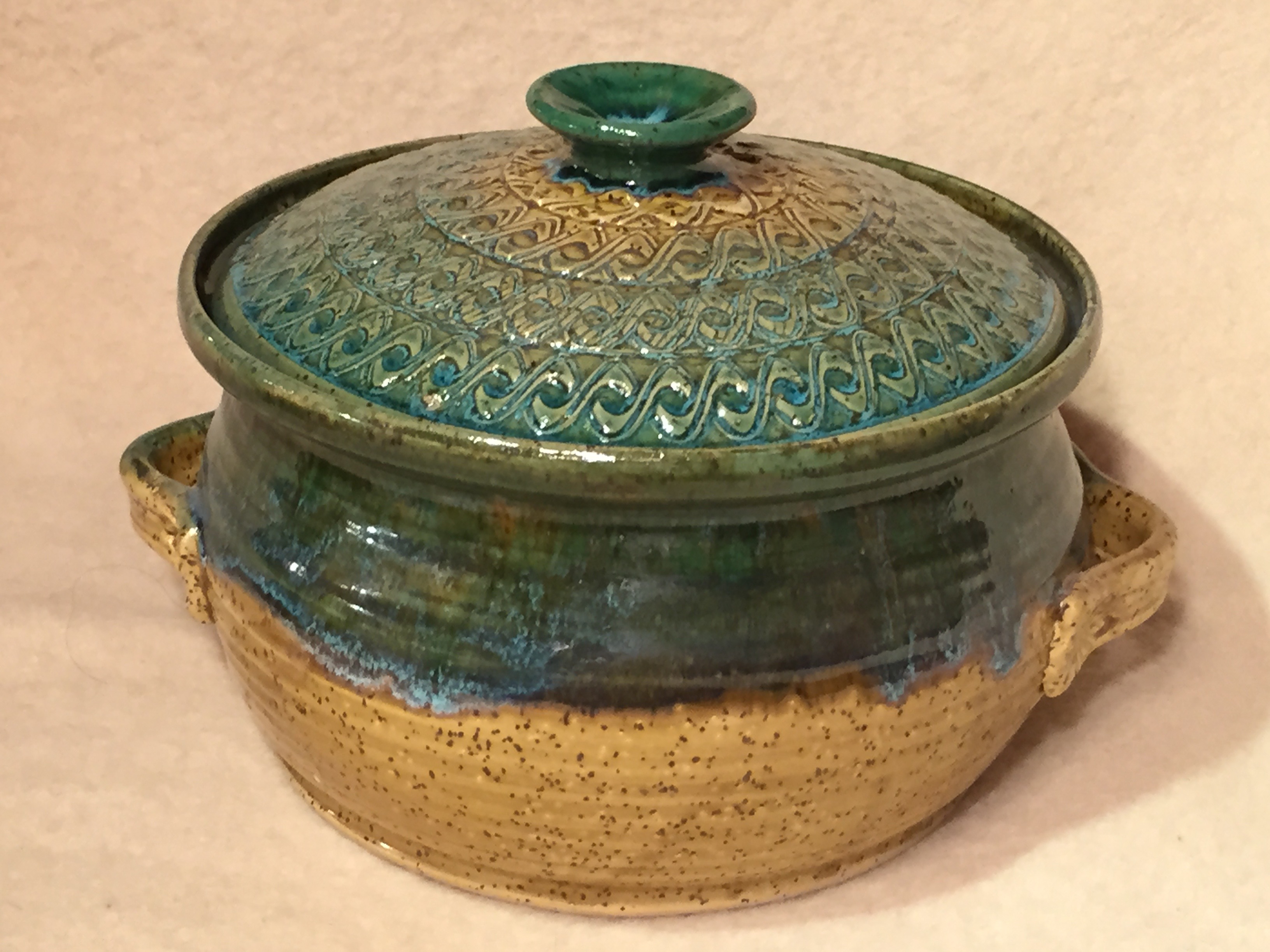 file:///C:/MichaelLemerPottery/Images/Baking Dishes/Casserole, Large, Brown with Green Drip